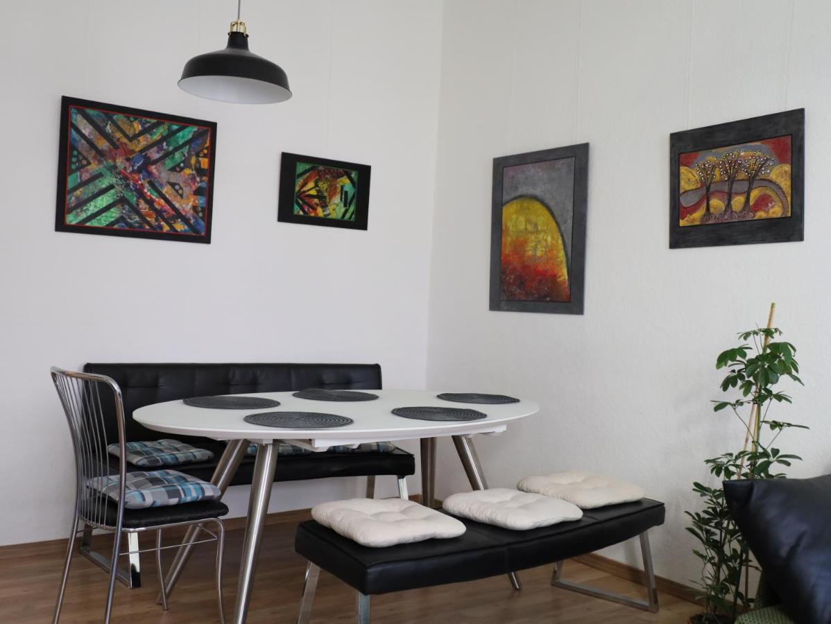 Ferienwohnungen In Der Kunstgalerie Charlie Und Jenny Chemnitz Kültér fotó